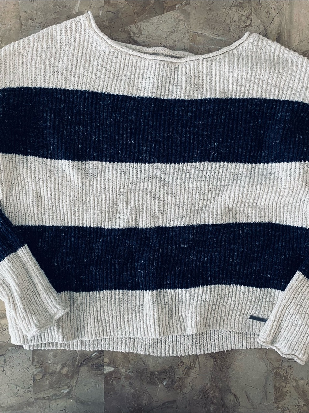 Abercrombie & Fitch Navy and Cream Striped Crew Sweater